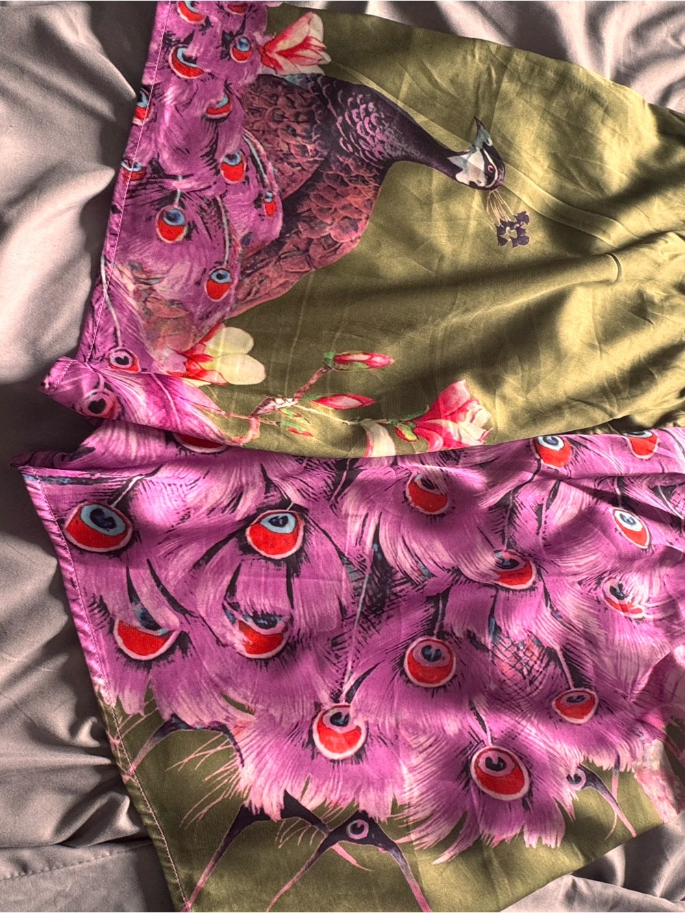 Fashion Nova Olive & Pink Peacock Floral Kimono Robe and shorts set - Picture 4 of 6